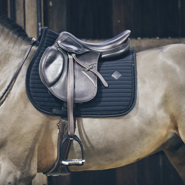 Jumping Saddle Pad Pearls - Black